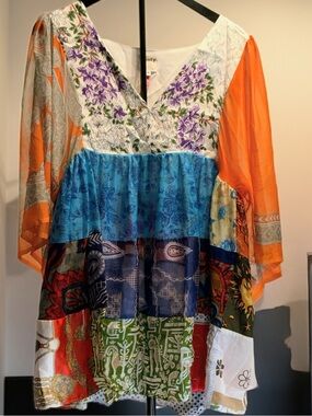 Place Nationale Boho Patchwork V-Neck Tunic Silk One of a Kind Size Medium